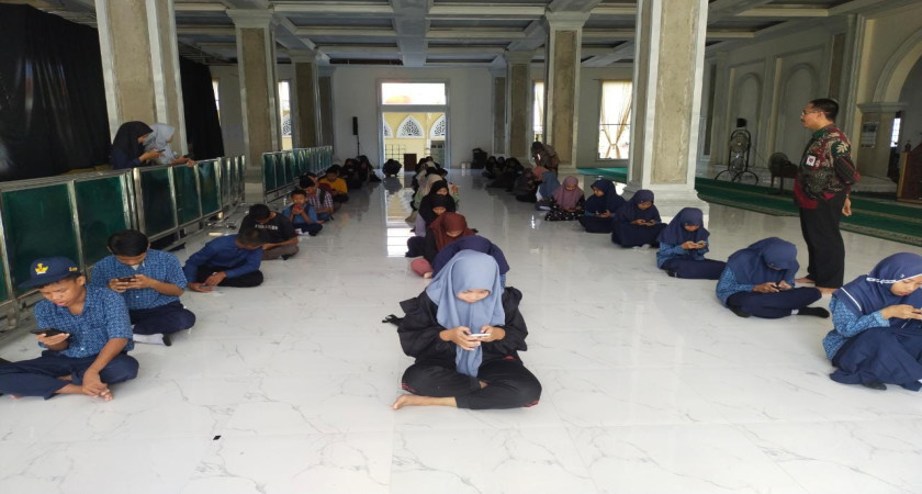 CALON SISWA BARU SEMANGAT MENGIKUTI TES PPBD DI MA DDI ATTAUFIQ PADAELO